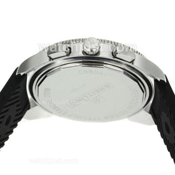 Breitling Super Ocean Working Chronograph with Black Dial-Rubber Strap