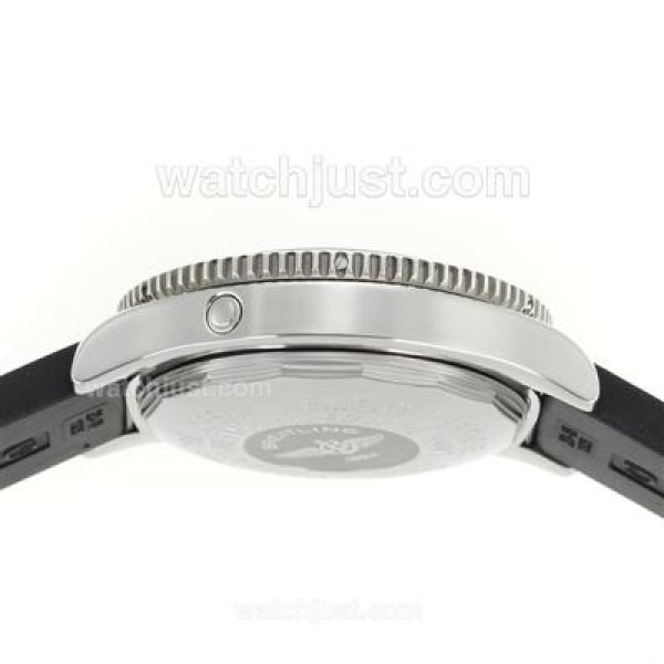 Breitling Super Ocean Steelfish Swiss ETA 2824 Movement with Black Dial-Yellow Inner Bezel