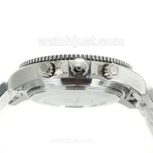 Breitling Super Ocean Working Chronograph Black Bezel with Black Dial S/S-Red Needles