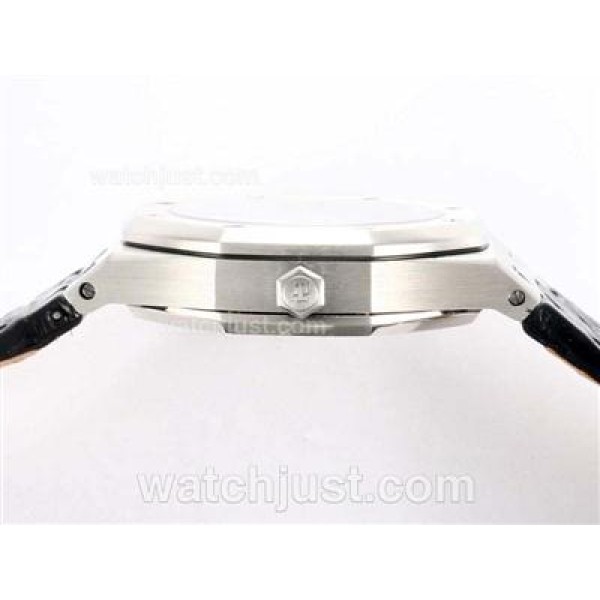 Audemars Piguet Royal Oak Swiss ETA 2836 Movement with Blue Dial-Upgrade Version