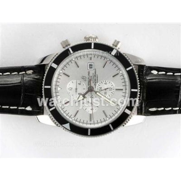 Breitling Super Ocean Automatic with White Dial and Black Bezel