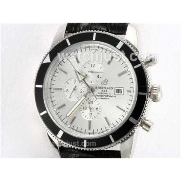 Breitling Super Ocean Automatic with White Dial and Black Bezel