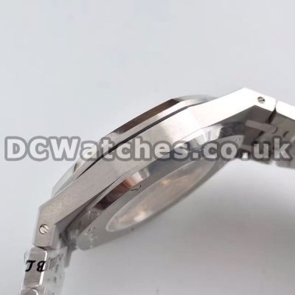 Clear White Dials Audemars Piguet Royal Oak Replica Watches With Steel Bracelets